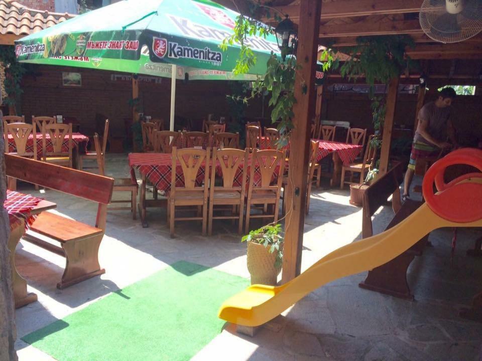 Guest House Gergana Primorsko Extérieur photo